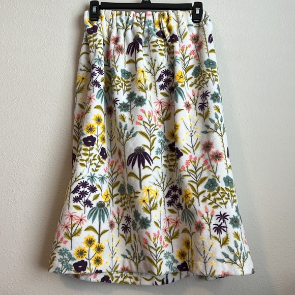 The Big One Bath The Big One Terrycloth Velcro Bath Wrap White